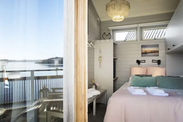 Pavilion Room (Inc. Private Jacuzzi)