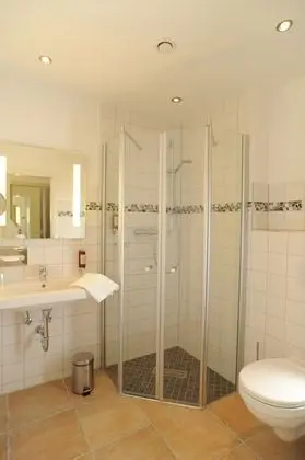 Standard Tek Büyük Yataklı Oda (Forestside)