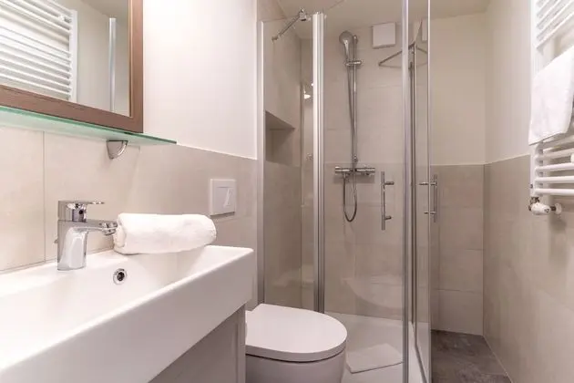 Apart Daire, Zemin Kat