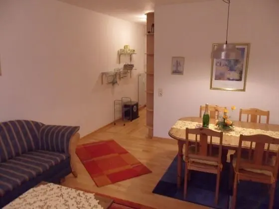 Basic Apart Daire, Sigara İçilmez