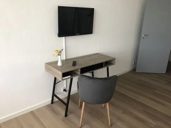 Basic Tek Büyük Yataklı Oda