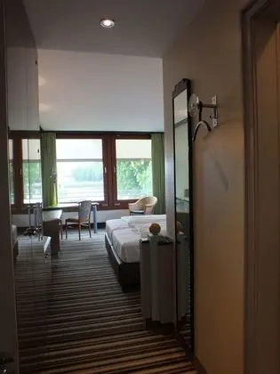 Basic Tek Büyük Yataklı Oda