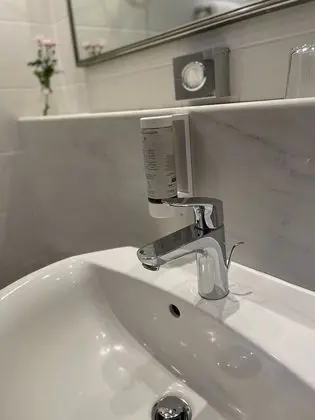 Basic Tek Büyük Yataklı Oda