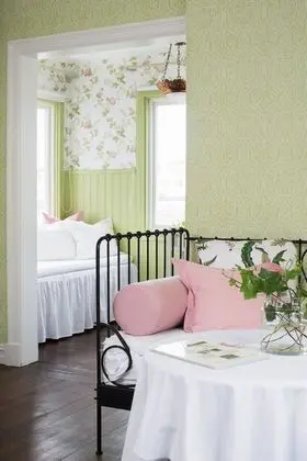 1-6 People Bedroom