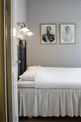 1-6 People Bedroom
