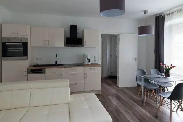 Apart Daire (1 inkl. Endreinigung EUR 69)