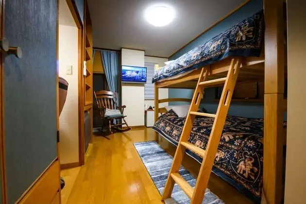 Tek Büyük Yataklı Oda (Bunk Bed)