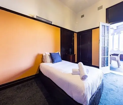 Standard Oda, Sigara İçilmez (Single with Ensuite)