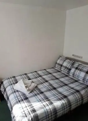 Standard Tek Büyük Yataklı Oda, Banyolu/Duşlu