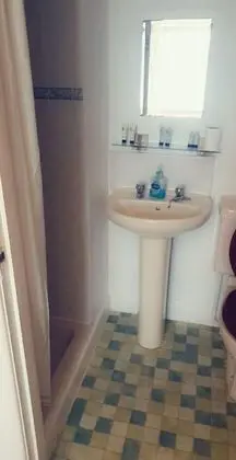 Tek Kişilik Oda, Banyolu/Duşlu