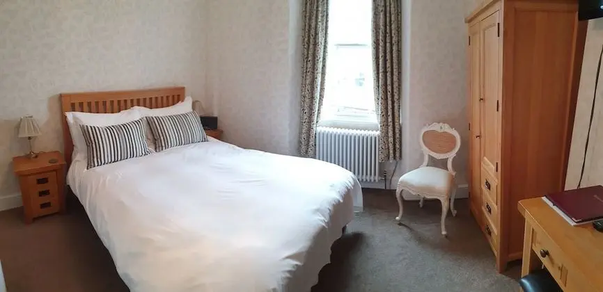 Tek Büyük Yataklı Oda, Dağ Manzaralı (Room 1 and 3)