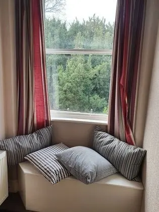 Tek Kişilik Oda (Room 5)