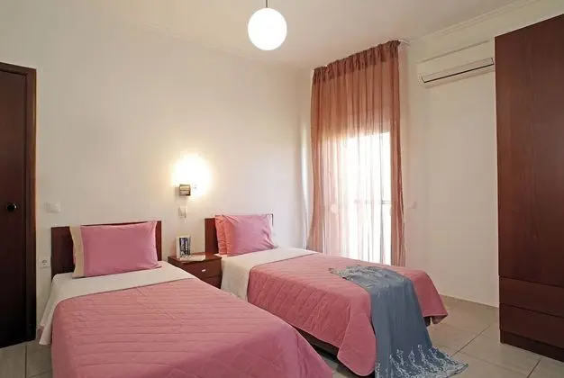 Süit, 2 Yatak Odası, Bağlantılı Odalar