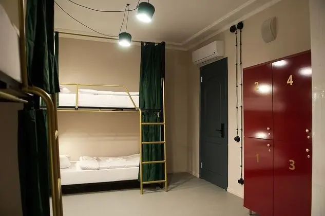 Ortak Ranzalı Oda, Karma Ranzalı Oda (8 beds)