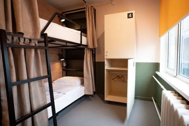 Ortak Ranzalı Oda, Sadece kadınlar için