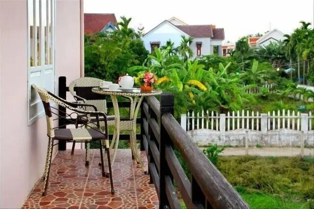 Tek Büyük Yataklı Oda, Balkon