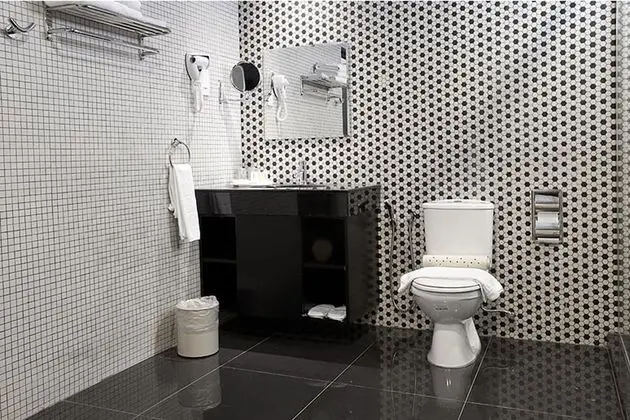 Tioga Deluxe Suite