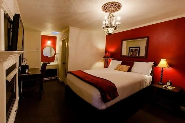 Standard Oda, 1 Büyük (Queen) Boy Yatak