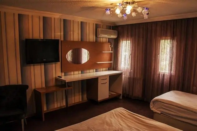 Standart Oda, Şehir Manzaralı
