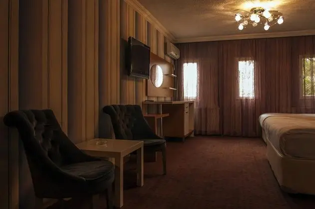 Standart Oda, Şehir Manzaralı