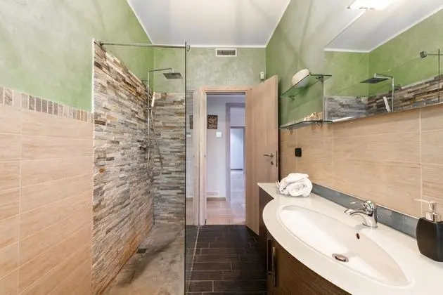 Deluxe Villa, 5 Yatak Odası, Sigara İçilmez