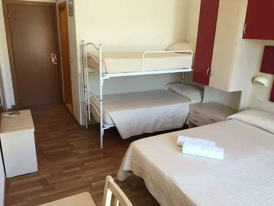 Dört Kişilik Oda