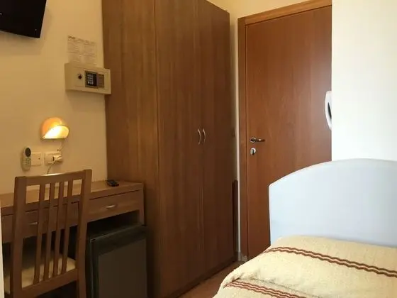 Economy Tek Kişilik Oda