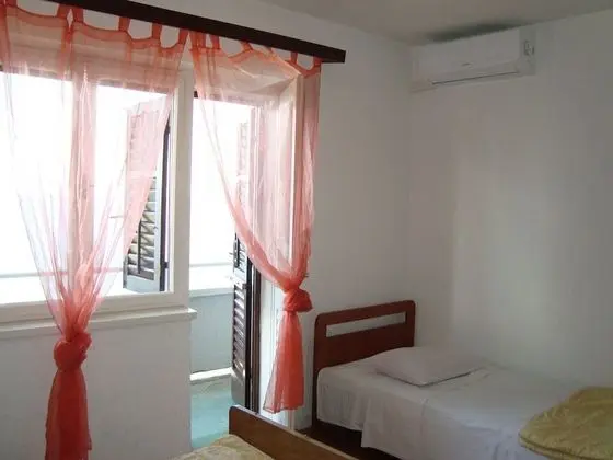 Apart Daire (Stric - 10 m from beach - A1(8+1))