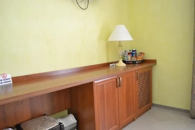 Standard Tek Büyük Yataklı Oda (separate entrance)