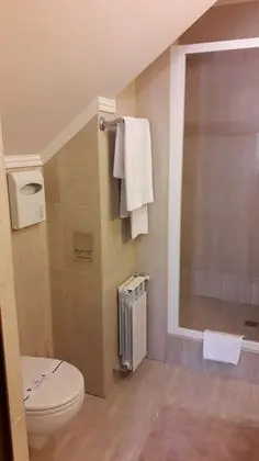 Standard Tek Büyük Yataklı Oda (separate entrance)