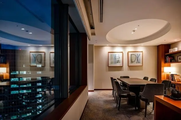 Süit, 1 Yatak Odası (Dining Area Top Floor)