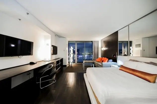 Studio Apartment with View