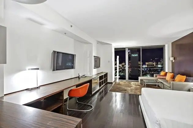 Studio Apartment with View