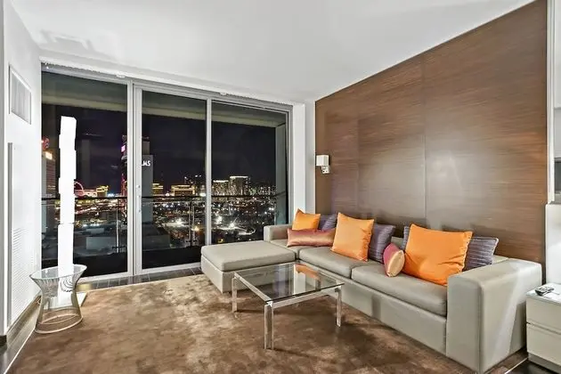 Studio Apartment with View