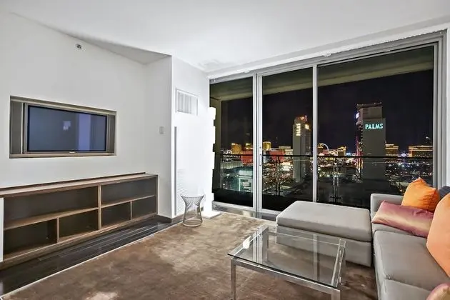 Studio Apartment with View