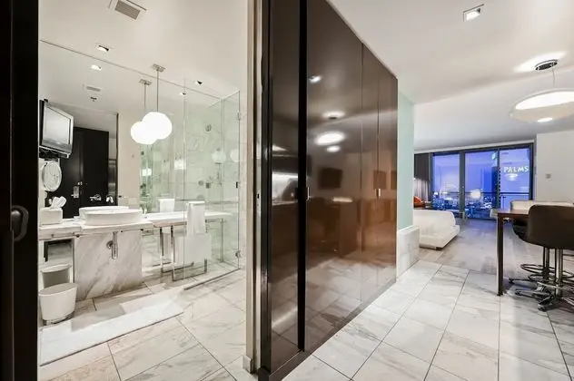 Two-Bedroom Conjoined Suite