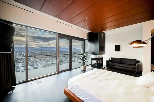 Two-Bedroom Penthouse with Private Jacuzzi