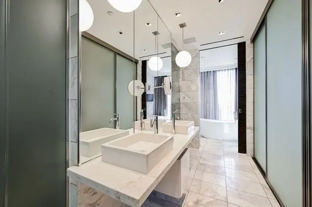 Two-Bedroom Penthouse with Private Jacuzzi