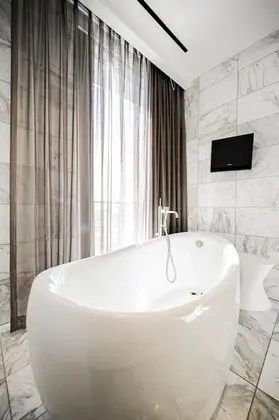 Two-Bedroom Penthouse with Private Jacuzzi