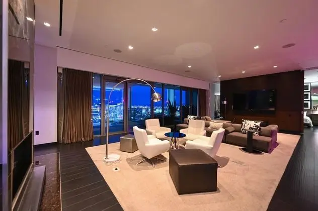 Panoramic Çatı Katı Süiti (Penthouse)