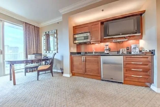 Studio Apartment with Balcony