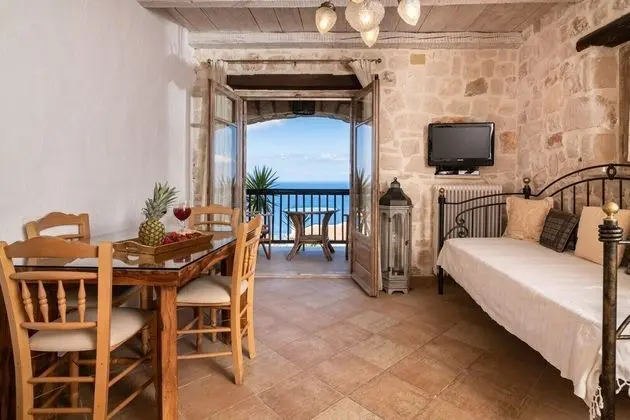 Traditional Villa, 1 Yatak Odası, Havuz Kullanımı, Deniz Manzaralı