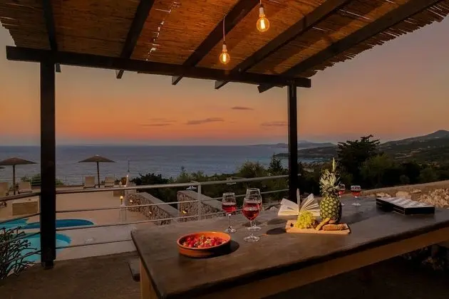 Traditional Villa, 1 Yatak Odası, Havuz Kullanımı, Deniz Manzaralı