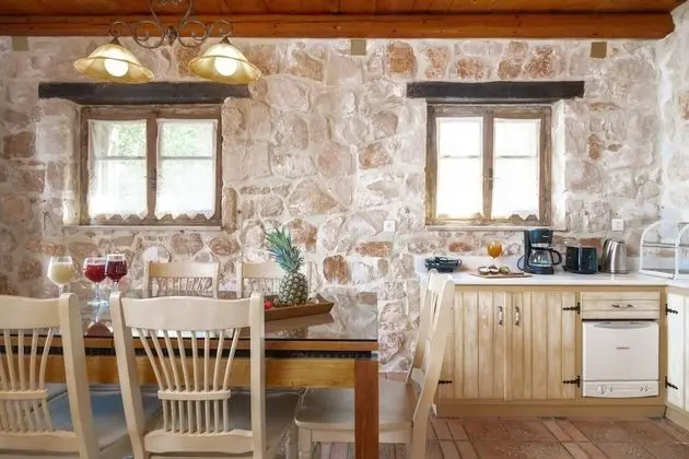 Traditional Villa, 2 Yatak Odası, Havuz Kullanımı, Deniz Manzaralı