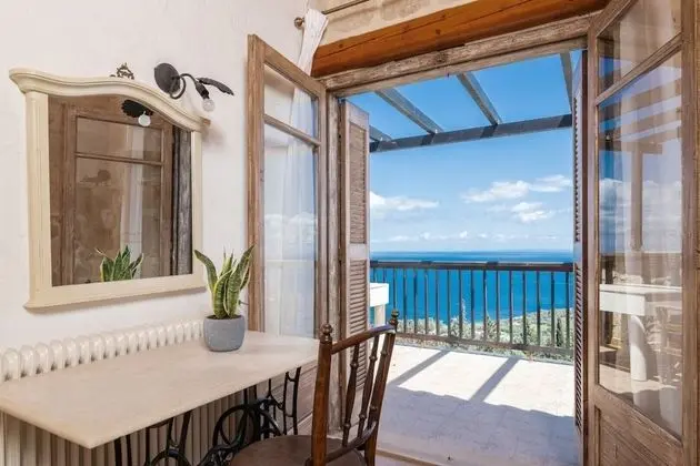 Traditional Villa, 2 Yatak Odası, Havuz Kullanımı, Deniz Manzaralı