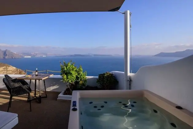 Deluxe Oda, Sıcak Su Havuzu (Cave, Caldera View)
