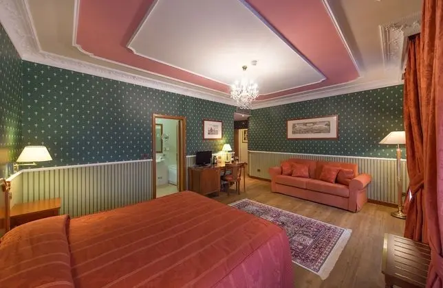 Family Dört Kişilik Oda