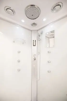 Family Dört Kişilik Oda