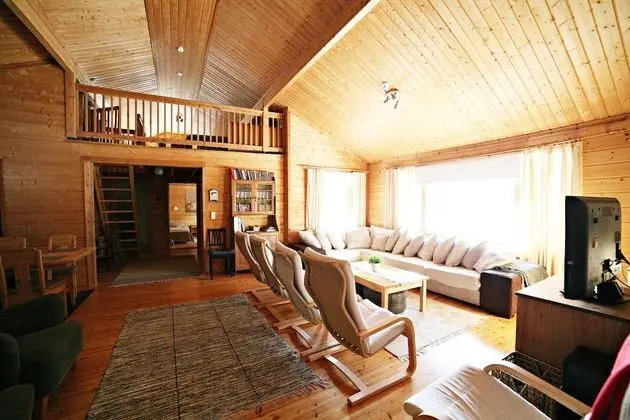 Villa, 4 Yatak Odası, Sauna, Nehir Manzaralı