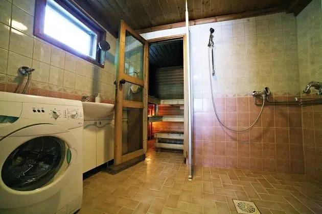 Villa, 4 Yatak Odası, Sauna, Nehir Manzaralı